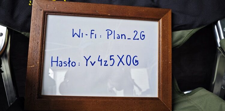 Bezpieczne WiFi, czyli na co uważać