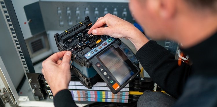 „Gdzie jest technik” – zarządzaj montażem i naprawą