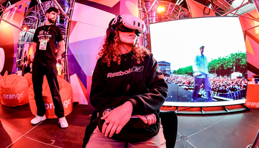 Transmisja VR prosto ze&nbsp;scen Orange Warsaw